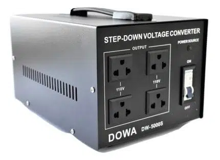 Voltage converter DW5000. 220v ac to 110v ac